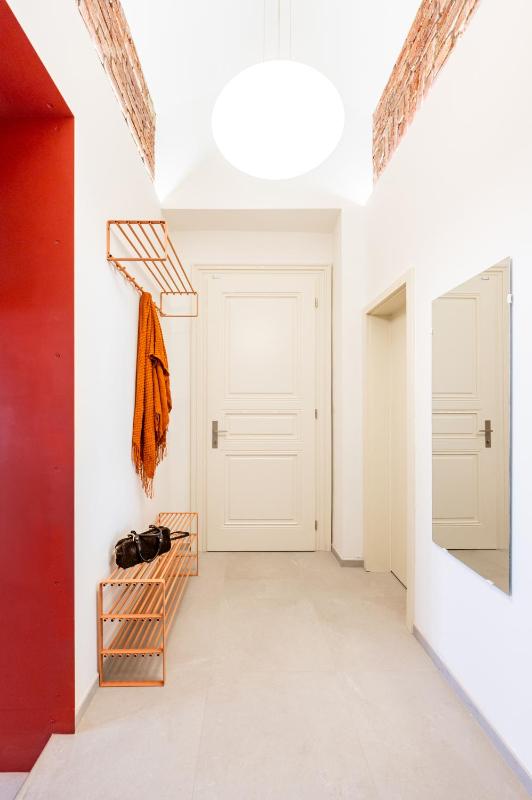 Prague Days - One Bedroom Apartments with Loft Bed and 250 Mbps WiFi in VInohrady - image 11