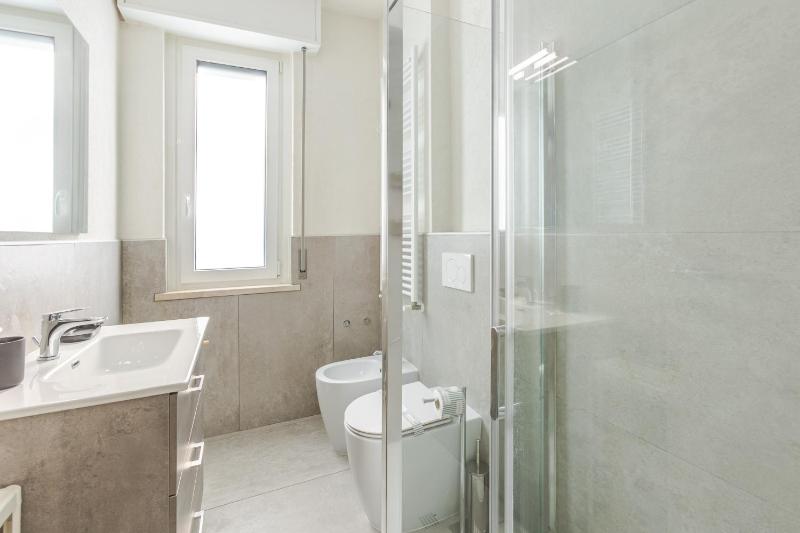 Zip House - image 13