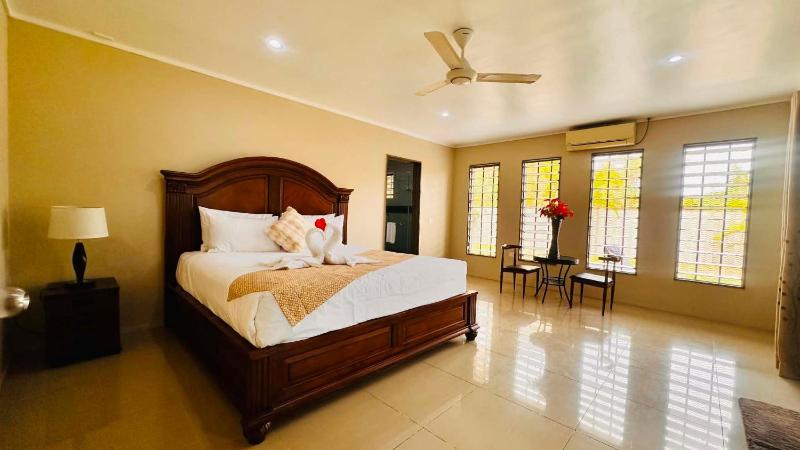 Starlight B&B at Beverly Hills Nadi Fiji - image 10