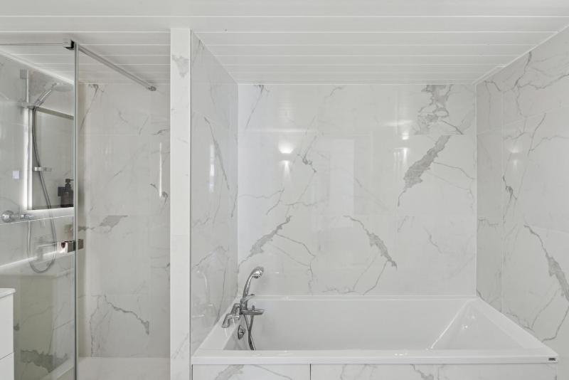 Number 1 - NOCNOC - Elegant 2 bedroom apartment - image 3