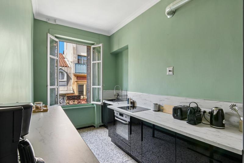 Number 1 - NOCNOC - Elegant 2 bedroom apartment - image 11