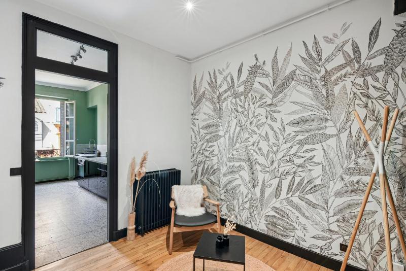 Number 1 - NOCNOC - Elegant 2 bedroom apartment - image 12
