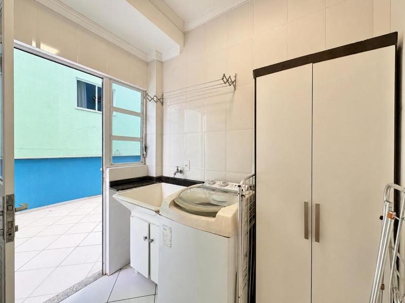 300 Street - 3 bedrooms and Terrace with Pool - image 20
