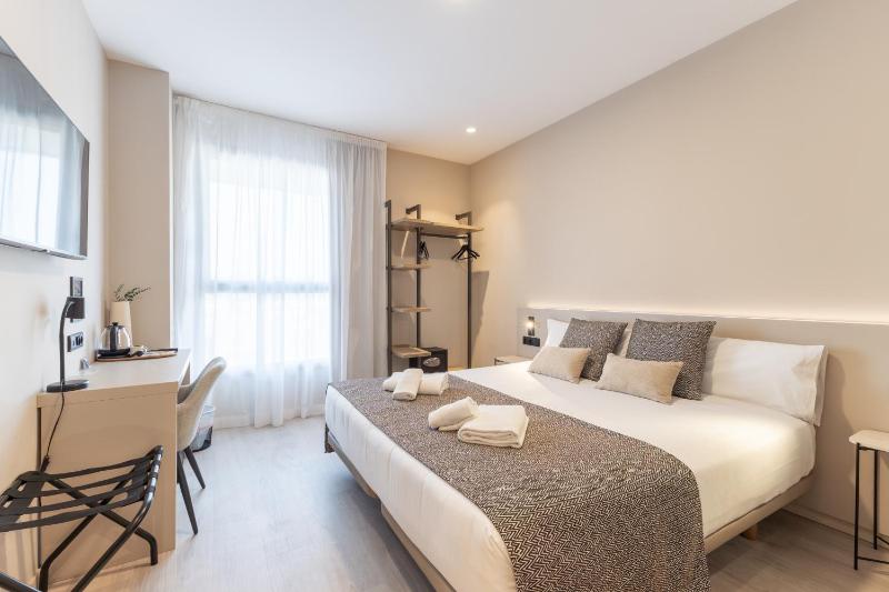HQ Arena Hotel - image 12
