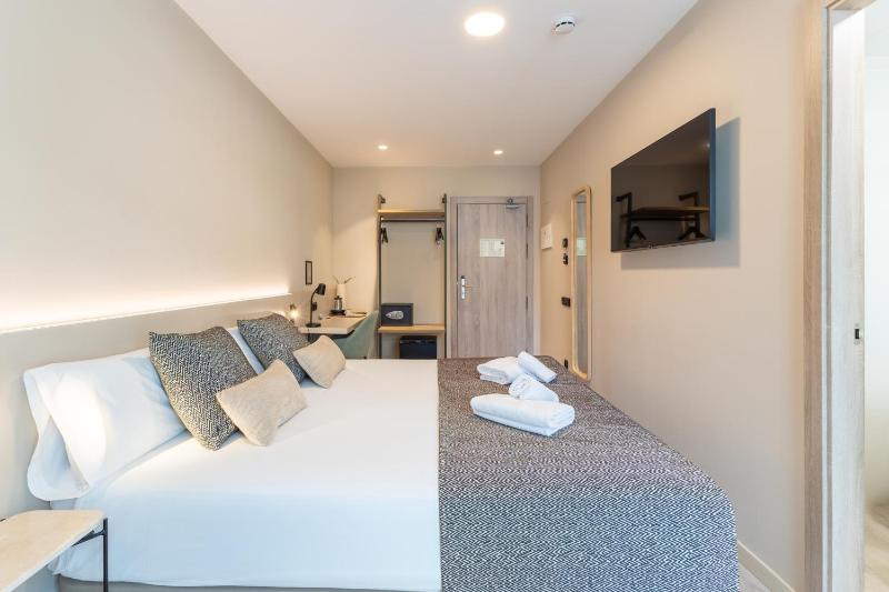 HQ Arena Hotel - image 14