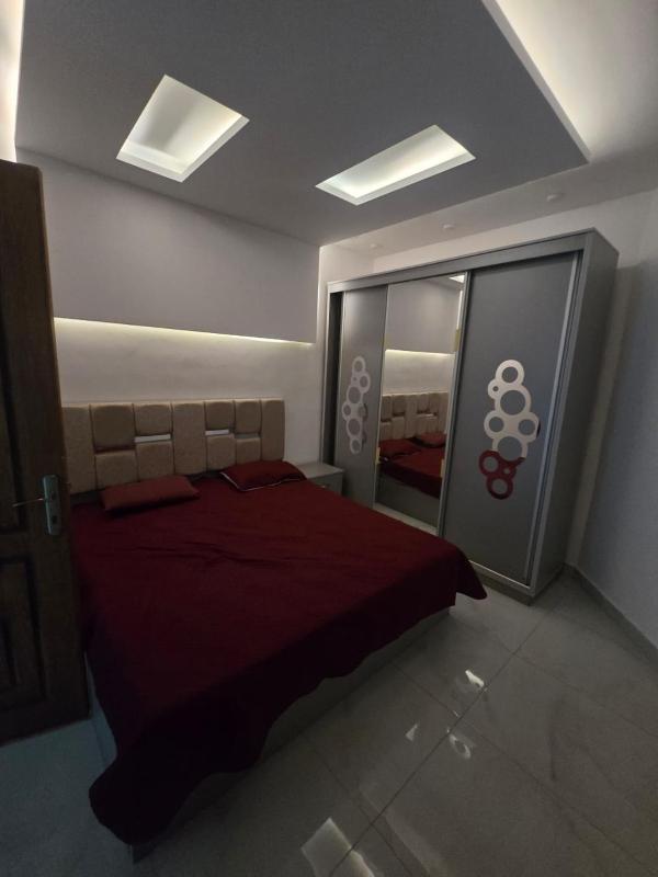 Big apartment Sweifieh Seventh Circle - image 1