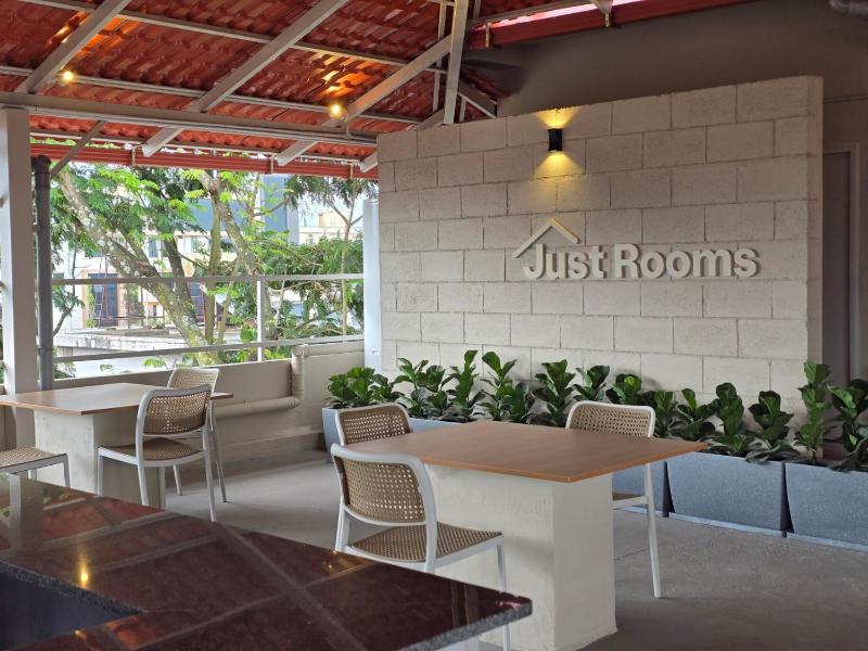 Just Rooms - image 11