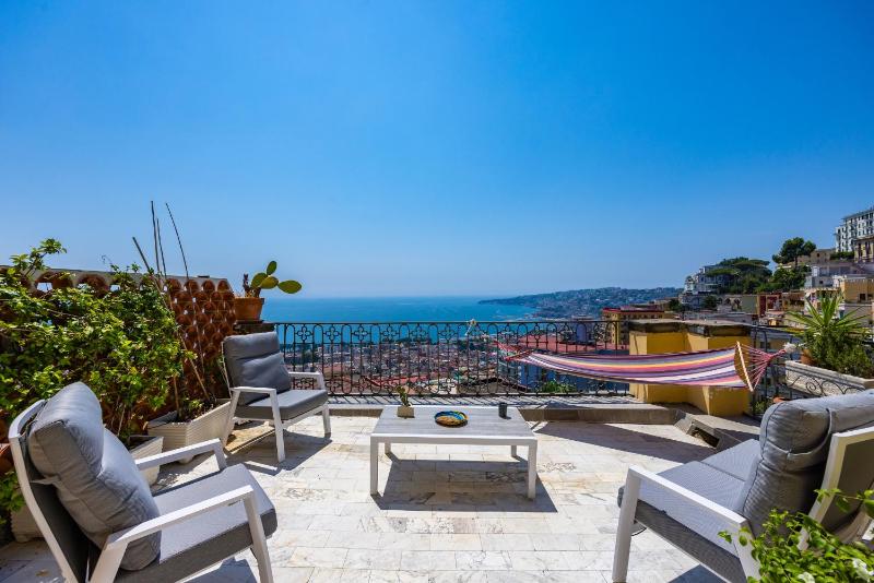 Petraio Iconic Terrace on the gulf - image 4