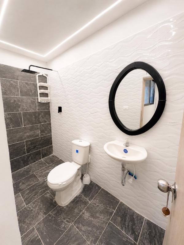 Hermoso y acogedor apartamento - image 6