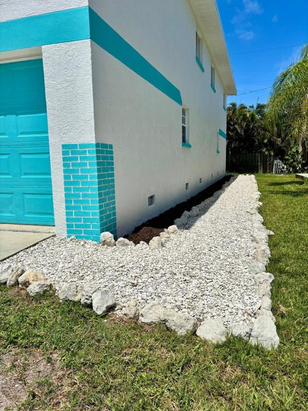 Large Group Getaway | Entire Duplex Walk to Beach - image 26