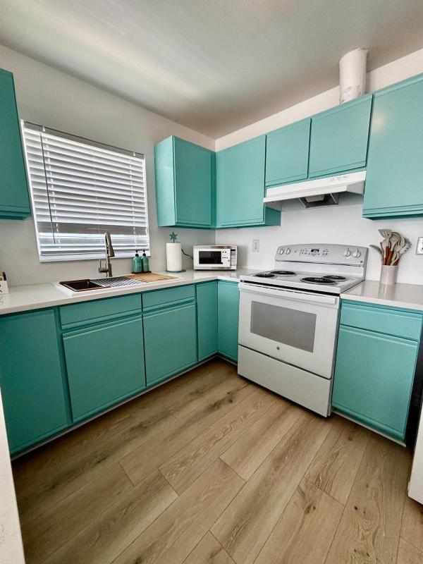 Bradenton Beach Getaway | Steps to Sand & Dining - image 31
