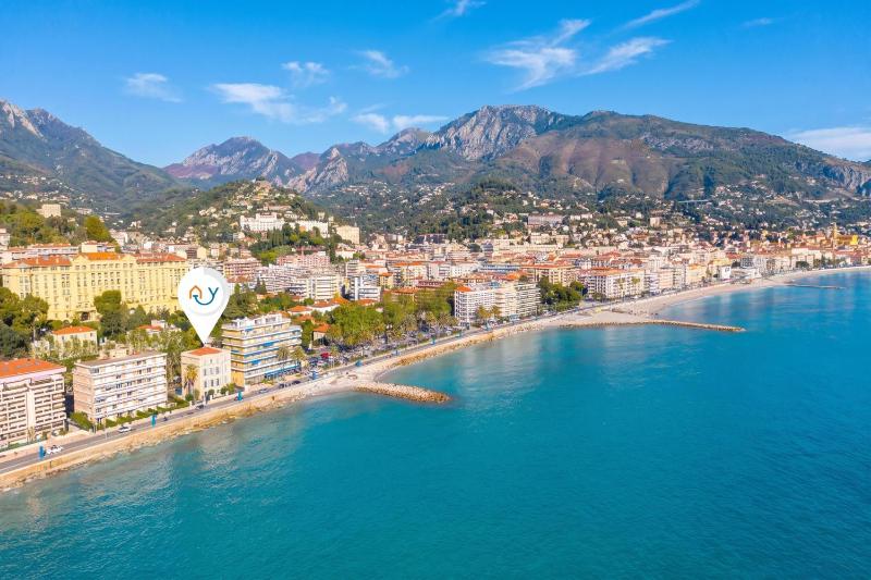 Les Rives d'Or with Sea View Terrace - Happy Rentals - image 26