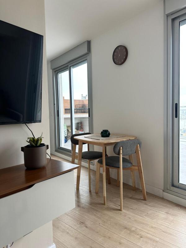 Penthouse a estrenar con amplia terraza - image 5