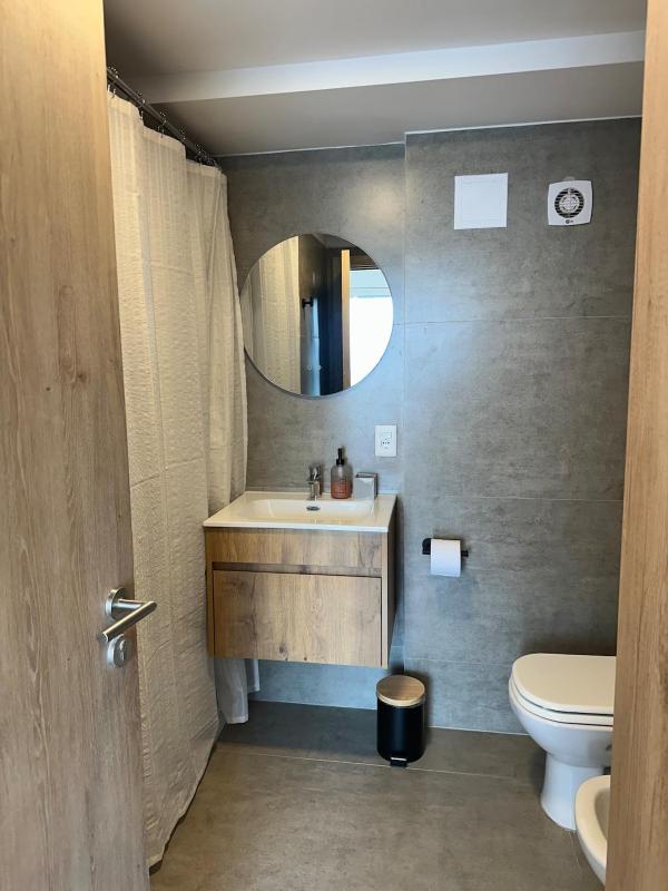 Penthouse a estrenar con amplia terraza - image 3