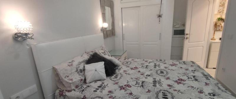 Comfortable apartment in Alicante of 65 m² with view - image 7