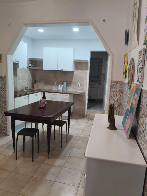 Porto Downtown Ground Floor Flat - image 5