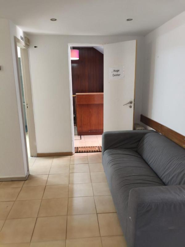 Porto Downtown Ground Floor Flat - image 10