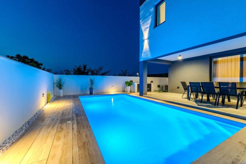 Family friendly house with a swimming pool Privlaka Zadar - 25539 - image 23