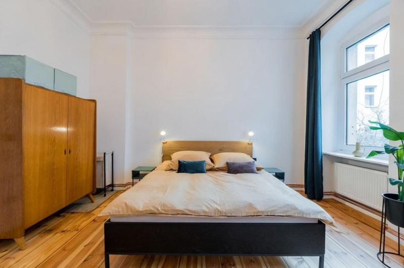 Jacob Saint Germain charming suite - image 15