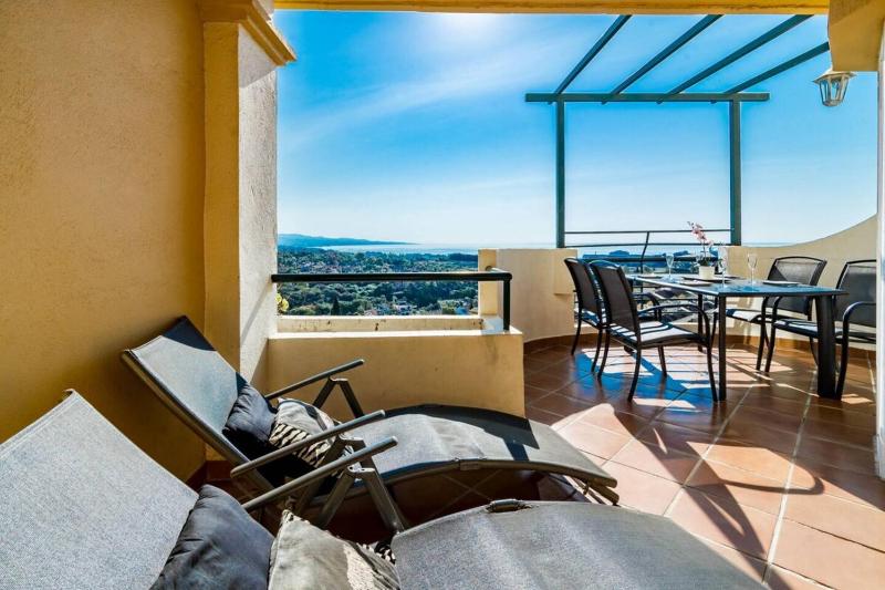 Saa- Comfortable Apartment Near Puerto Banus - image 3