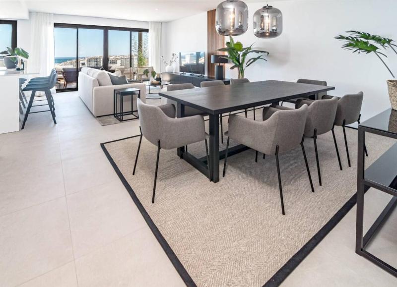 Lme144A Spacious & Luxury Family Home - image 11