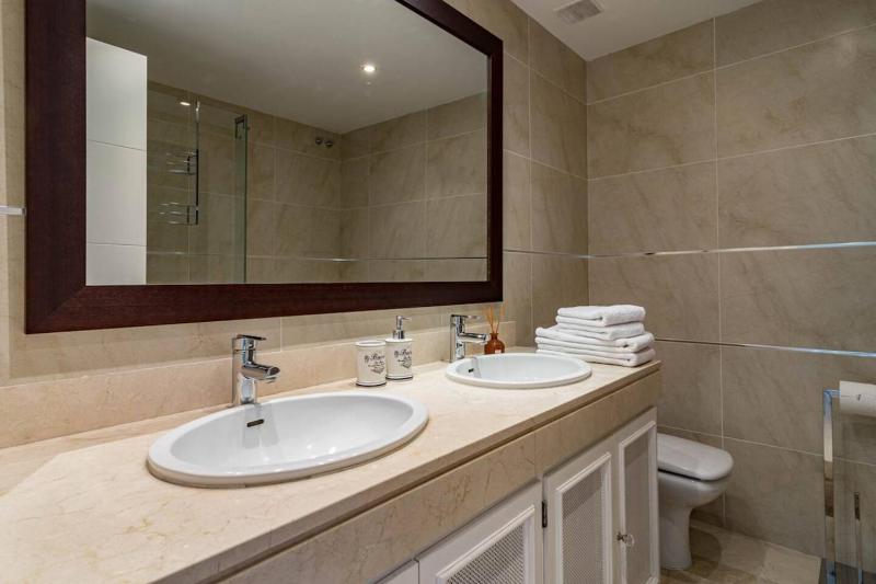 Ap103- Aloha Pueblo Marbella By Roomservices - image 41