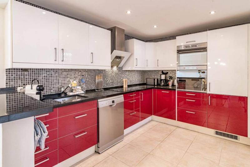 Ma7B-Stunning Holiday Home Top Location - image 16