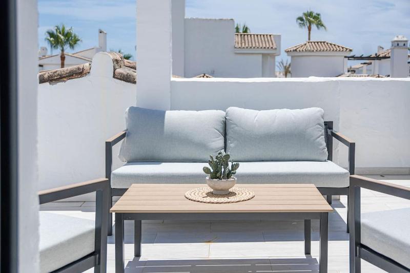 Lnm530 - Great Location With Private Roof Terrace - image 11