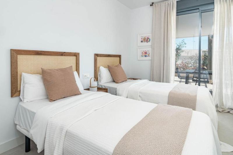 Lme4Bb Sb4Bb- Apotel Las Mesas By Roomservices - image 2