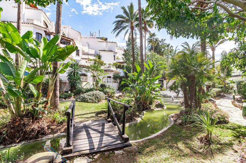 Gc - Spacious Flat In Golden Beach Marbella - image 6