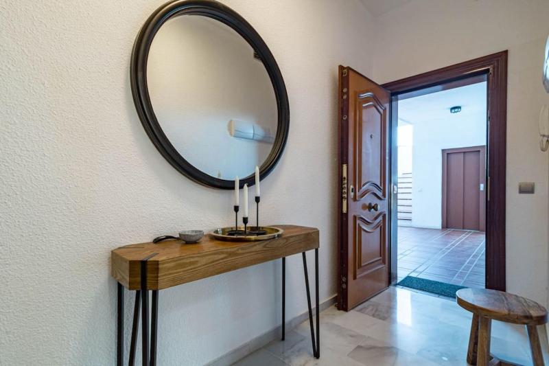 Rg312 - Great 2 Bed Apt Close To Puerto Banus - image 9