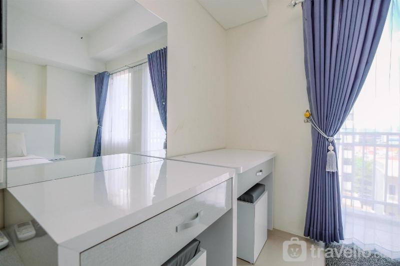 Fancy and Nice Studio at Bogor Icon Apartment By Travelio - image 2