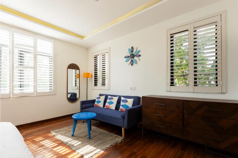 Sea Easter Villa 3BR Beachside by HÙA Homes - image 9