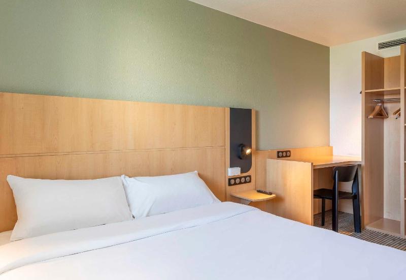 B&B HOTEL Marseille Bonneveine - image 15