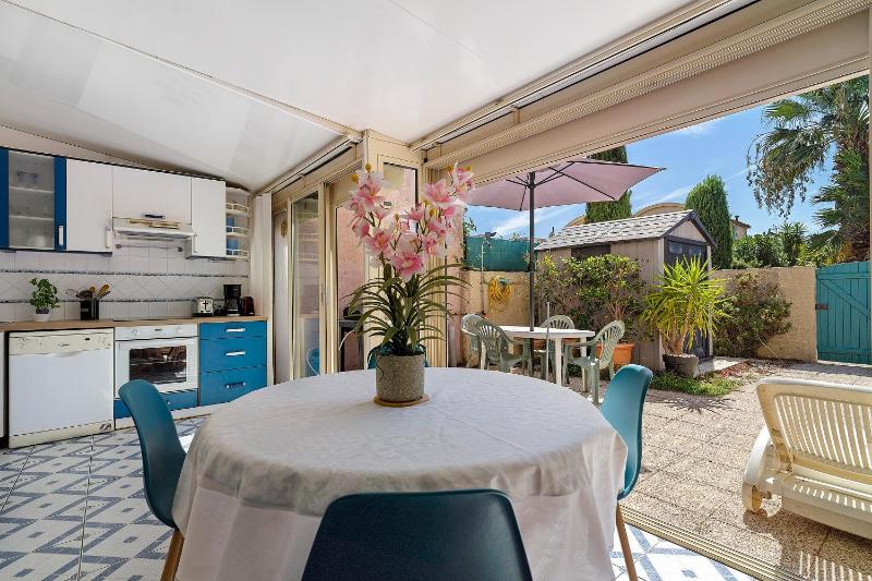 Villa à 80 m de la Plage Grazel - image 19
