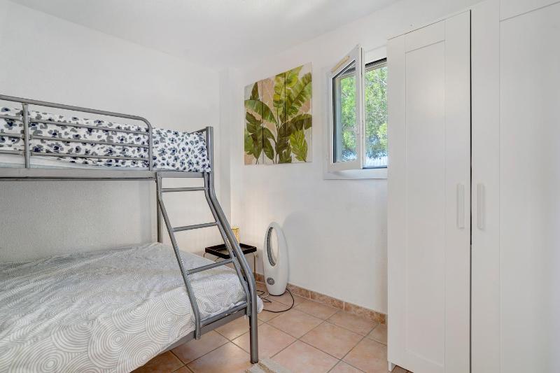 Villa à 80 m de la Plage Grazel - image 14