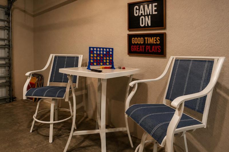 Cape Coral home with Pool Spa & Game Room - image 12