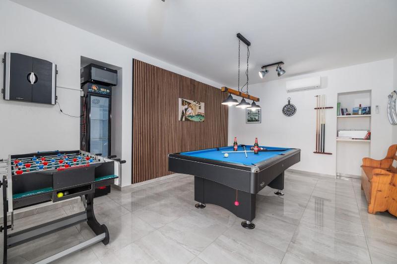 Luxury Villa Ivy - image 37