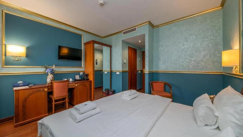 Hotel Kinsky Fountain - image 10