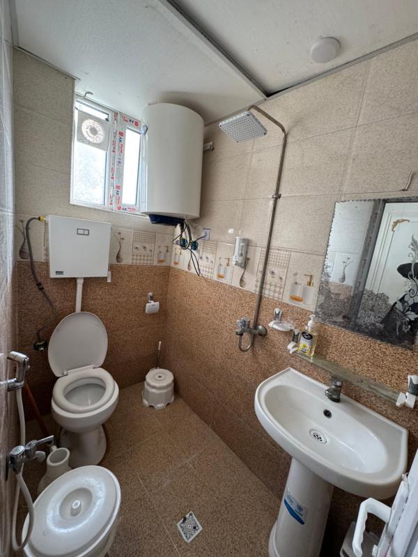 Luxury Apartment 4 bedrooms 1 living - image 12