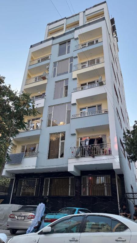 Luxury Apartment 4 bedrooms 1 living - image 16