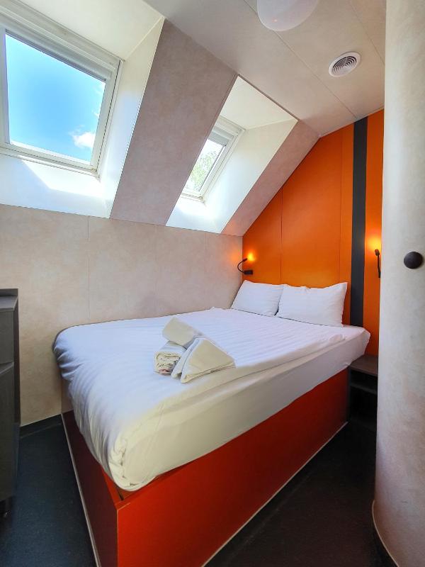 TL Hotel Budapest - image 14