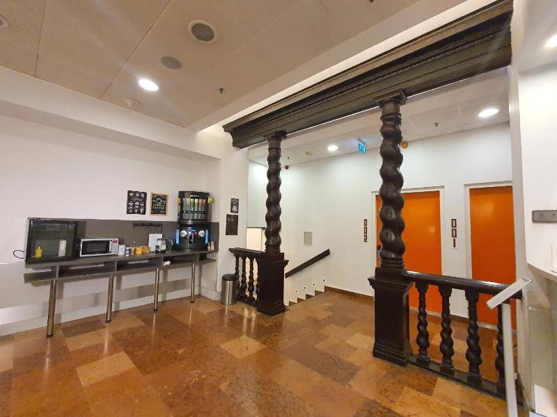TL Hotel Budapest - image 12