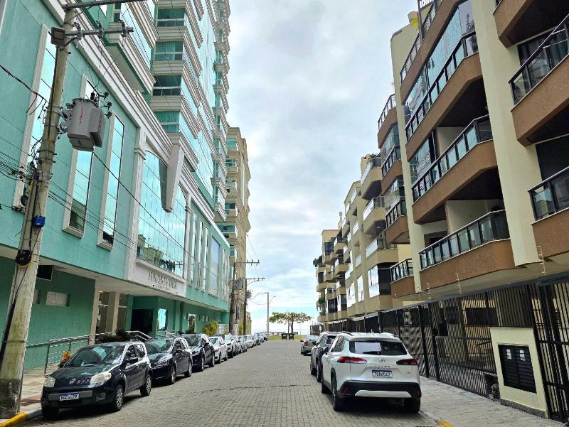Apt in Meia Praia | 2 Bedrooms Great Location - image 29