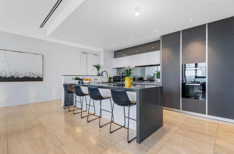 Fredman Penthouse - image 15