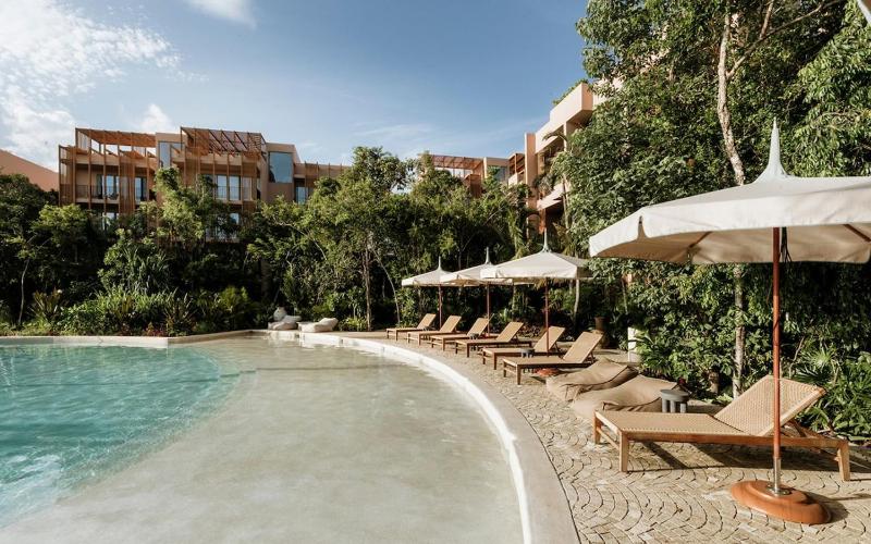 Aflora Quartz Loft Beach Club Access - image 31