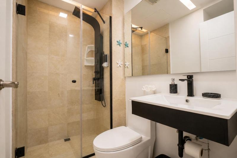 Cana Rock Penthouse 446 - image 17