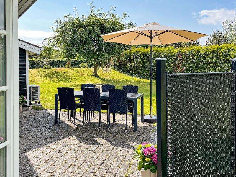 Holiday home in Hadsund with terrace - image 5