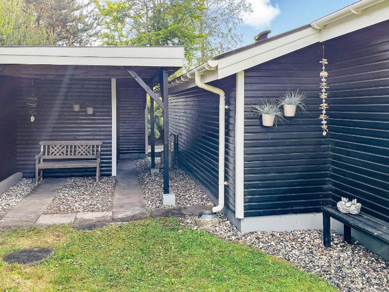 Holiday home in Hadsund with terrace - image 4