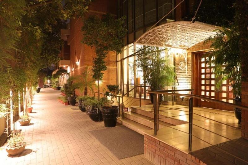 Zarvago One Gulberg V - image 3